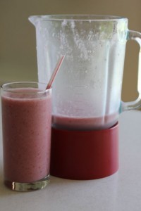 Non-Dairy-Strawberry-Banana-Fruit-Smoothie Fruit-Smoothie-for-those-with-dairy-allergies