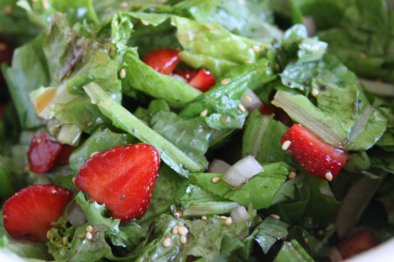 KiwiStrawberry Garden Lettuce Salad Jolene Philo