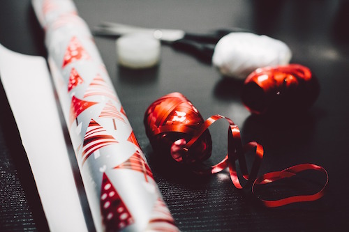 Top Ten Reasons I Hate Wrapping Christmas Presents