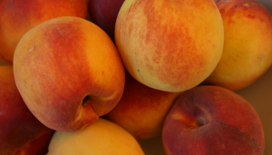 Summer on a Plate: Fresh Peach Pie
